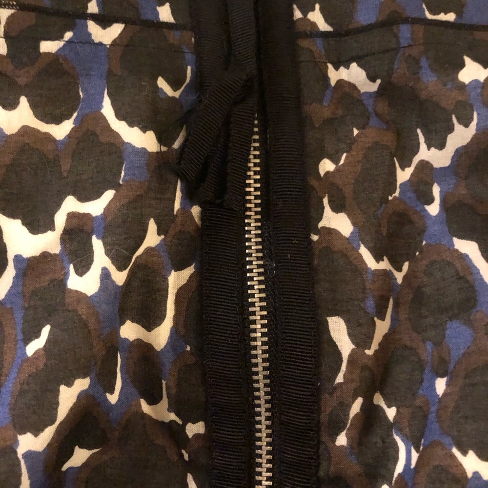 Elie Tahari Leopard Print A-Line Skirt - Picture 2 of 4